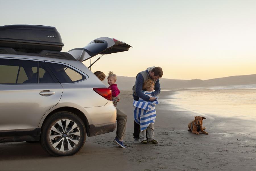  Subaru Outback 2015 года  (фото 13 из 33)